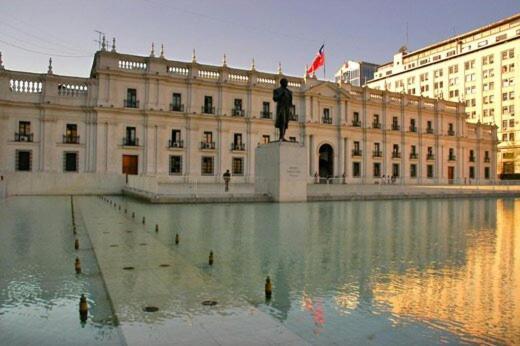 Appartamento Depto 707 Excelente Ubicacion Metro Sta Lucia, Barrio Paris Londres Centro Santiago del Cile Esterno foto