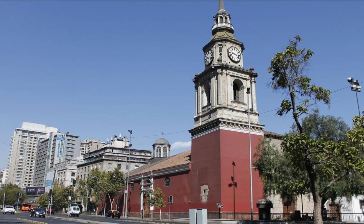 Appartamento Depto 707 Excelente Ubicacion Metro Sta Lucia, Barrio Paris Londres Centro Santiago del Cile Esterno foto