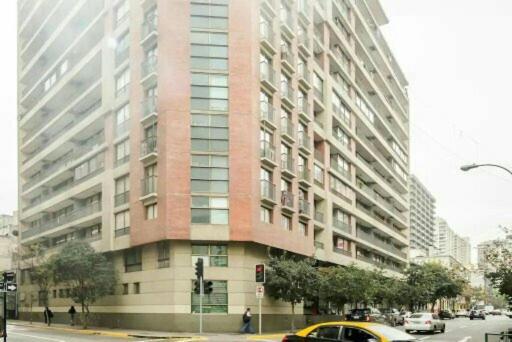 Appartamento Depto 707 Excelente Ubicacion Metro Sta Lucia, Barrio Paris Londres Centro Santiago del Cile Esterno foto
