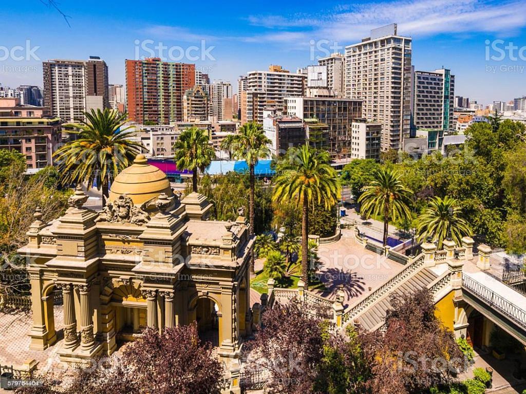 Appartamento Depto 707 Excelente Ubicacion Metro Sta Lucia, Barrio Paris Londres Centro Santiago del Cile Esterno foto