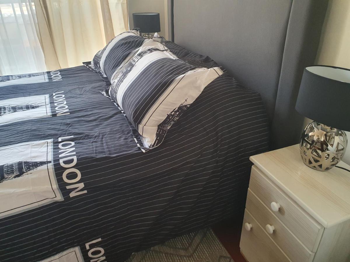Appartamento Depto 707 Excelente Ubicacion Metro Sta Lucia, Barrio Paris Londres Centro Santiago del Cile Esterno foto